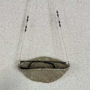 アダン葉メガネ入れ